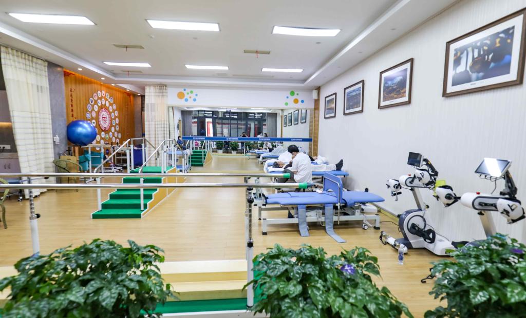重庆首个肿瘤康复医学科成立。医院供图
