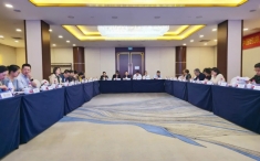 《中国药房》杂志2025年4月定稿会暨北京编委（扩大）交流座谈会顺利召开