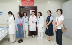 重庆大学附属肿瘤医院举办2025重庆市护士规范化培训结业技能考核